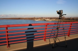 Kamera a Pentele-hídon